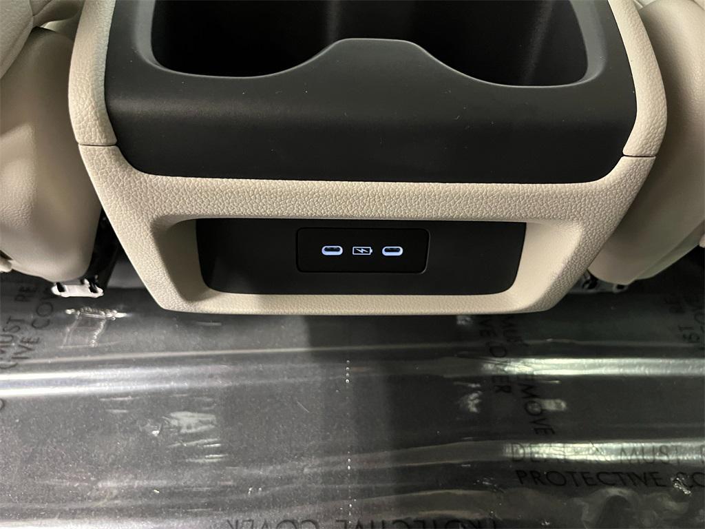 new 2026 Honda Odyssey car, priced at $44,290