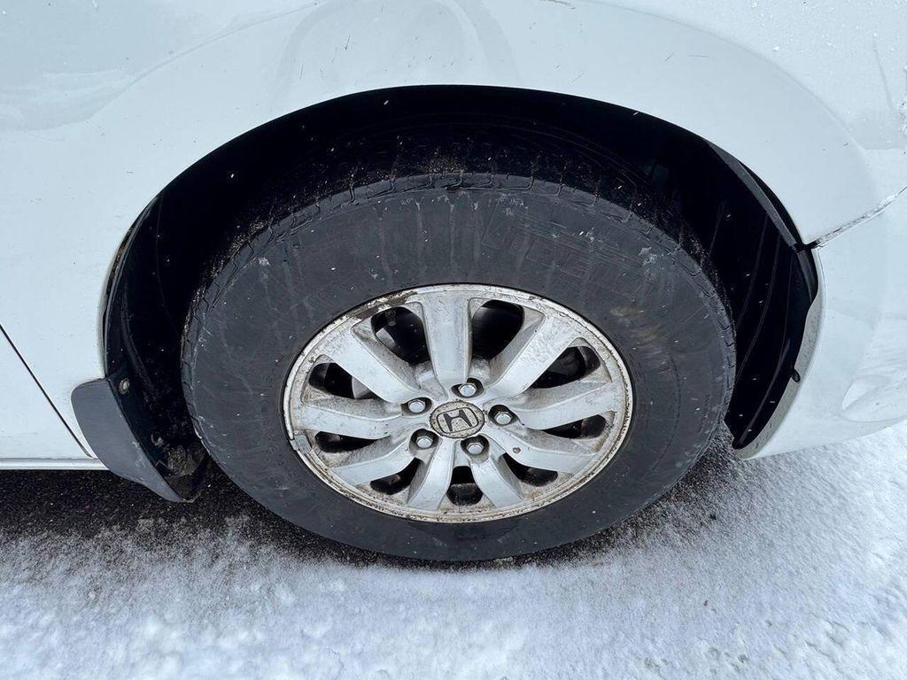 used 2009 Honda Odyssey car, priced at $3,596