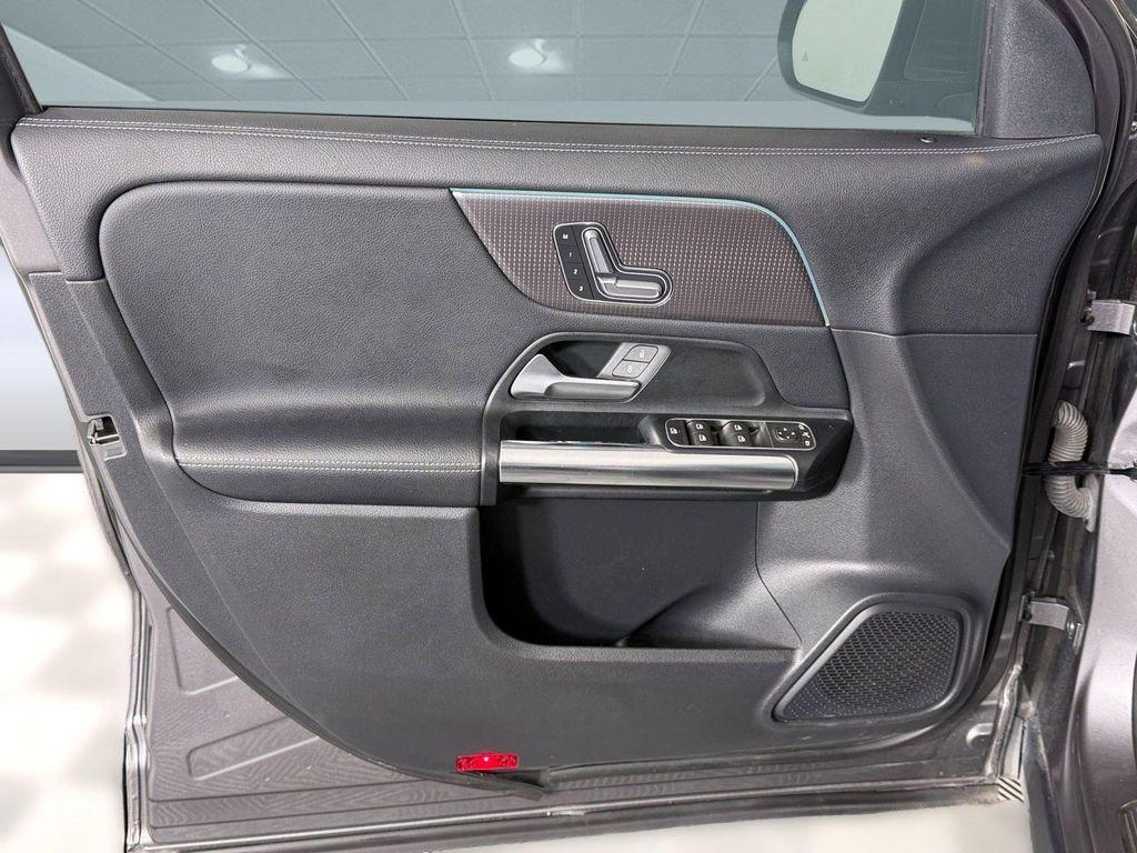 used 2022 Mercedes-Benz GLA 250 car, priced at $26,723