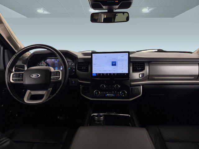 used 2022 Ford Expedition car, priced at $38,999