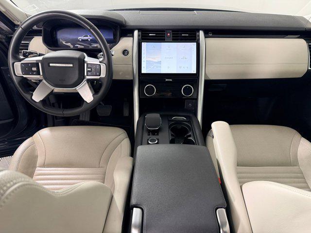 used 2024 Land Rover Discovery car, priced at $39,999