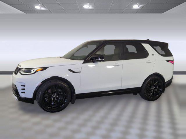 used 2025 Land Rover Discovery car, priced at $67,992