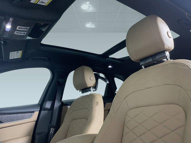 new 2023 Jaguar F-PACE car, priced at $65,215