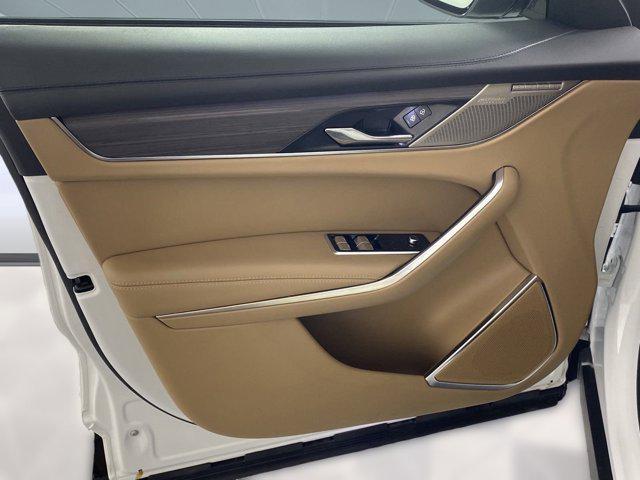 new 2022 Jaguar F-PACE car, priced at $61,060