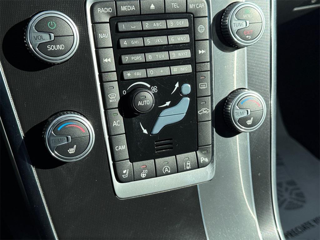 used 2017 Volvo XC60 car, priced at $13,995