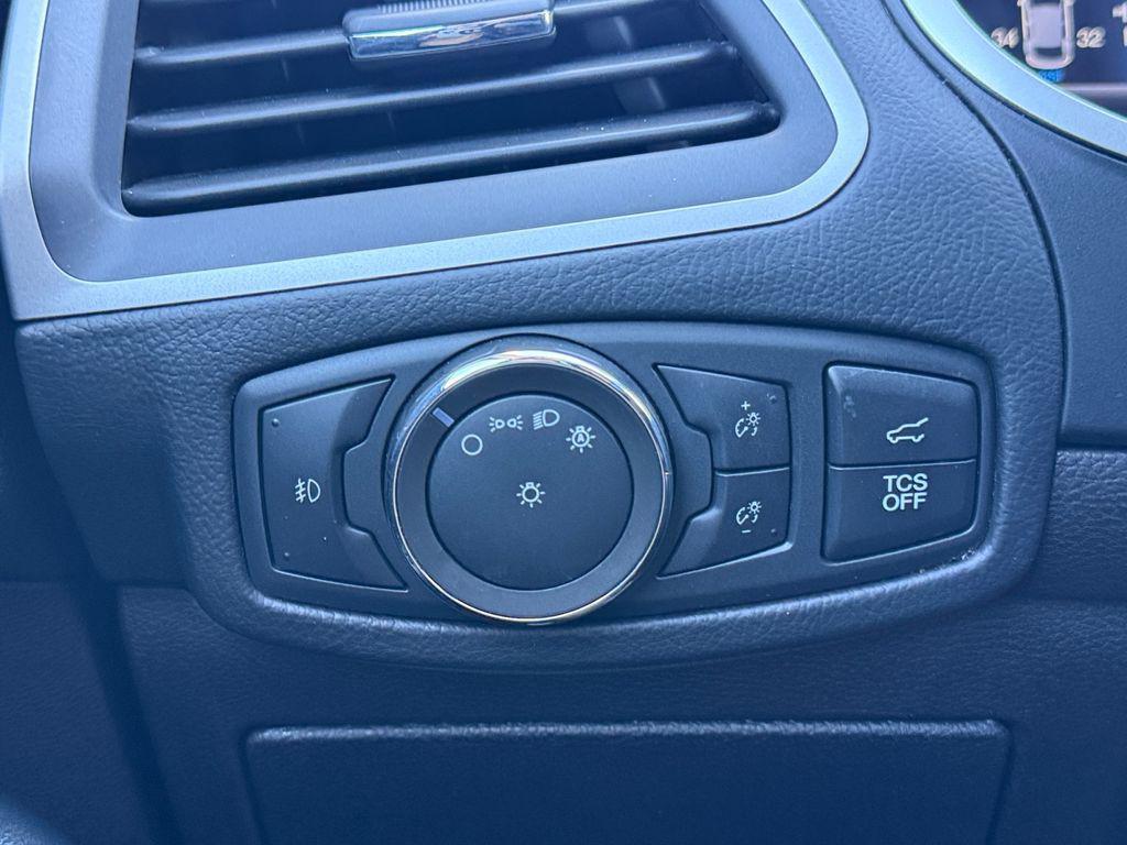 used 2020 Ford Edge car, priced at $18,495