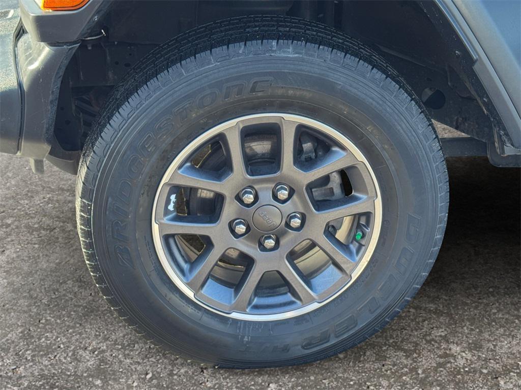 used 2020 Jeep Gladiator car, priced at $24,895