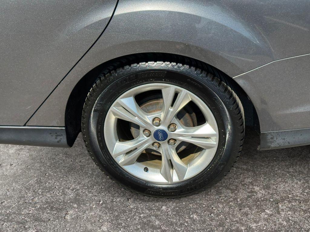 used 2014 Ford Focus car, priced at $5,555