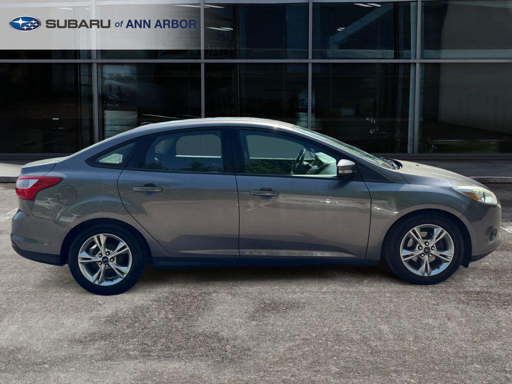 used 2014 Ford Focus car, priced at $5,555