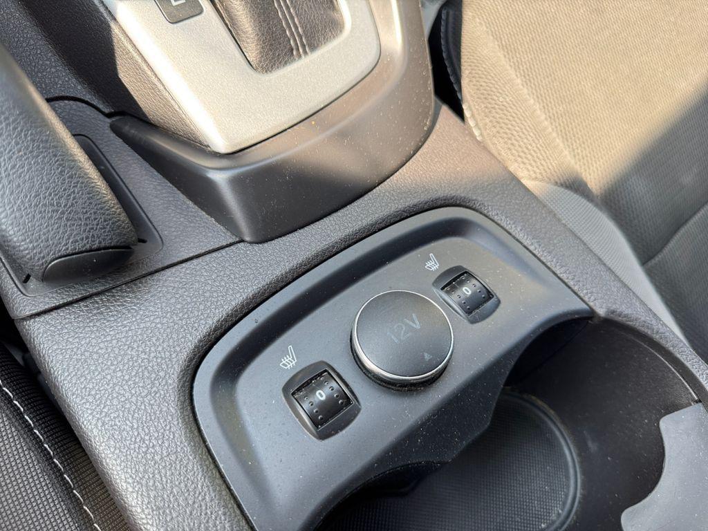 used 2014 Ford Focus car, priced at $5,555