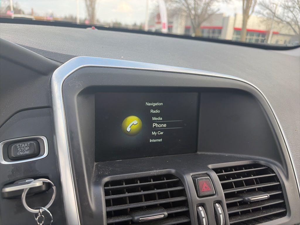 used 2015 Volvo XC60 car, priced at $9,995