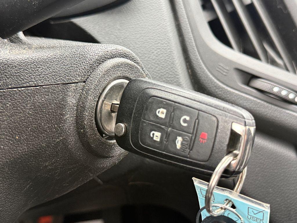 used 2016 Chevrolet Equinox car, priced at $11,495