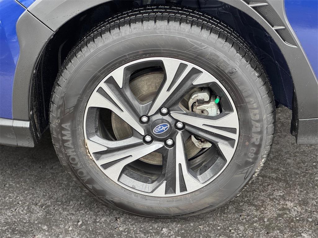 used 2025 Subaru Crosstrek car, priced at $28,395