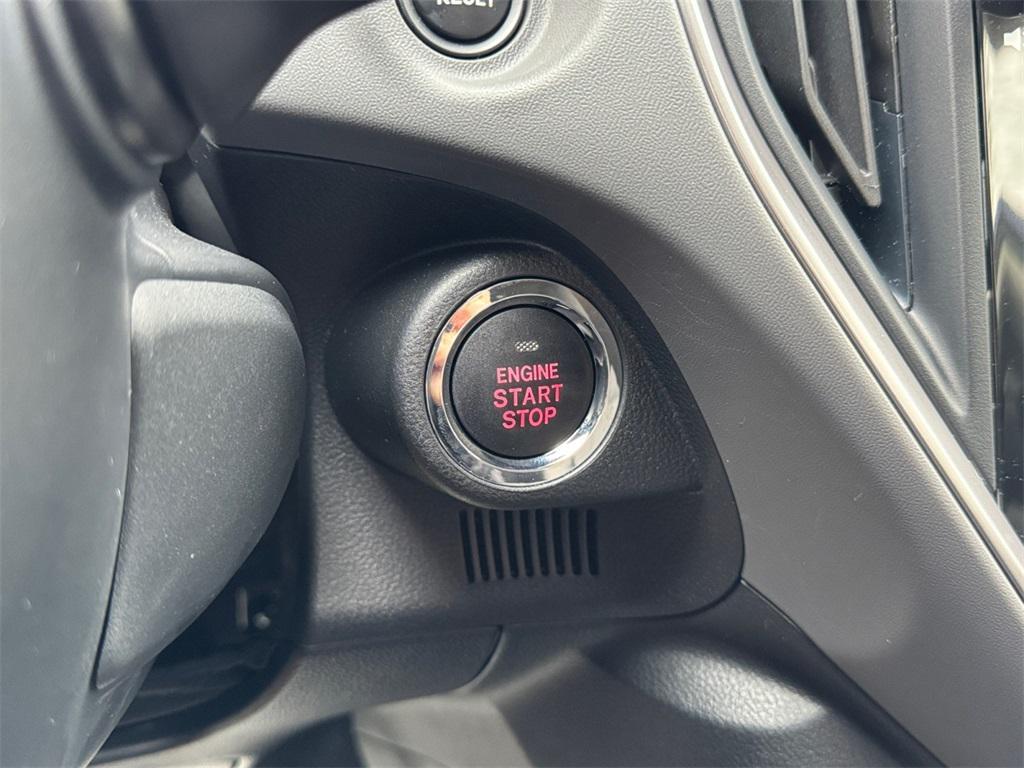 used 2025 Subaru Crosstrek car, priced at $28,395