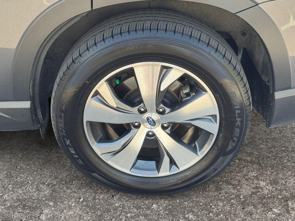 used 2025 Subaru Ascent car, priced at $33,595
