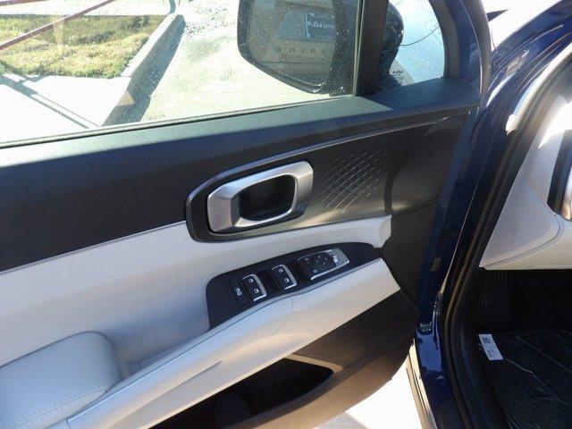 new 2026 Kia Sorento car, priced at $33,737