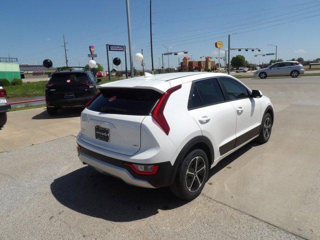 new 2025 Kia Niro car, priced at $25,841