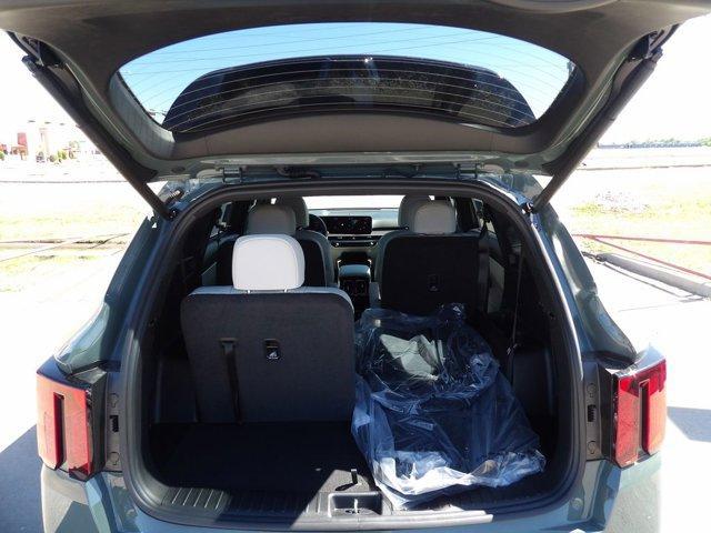 new 2026 Kia Sorento Hybrid car, priced at $46,899