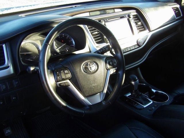 used 2017 Toyota Highlander car, priced at $19,221