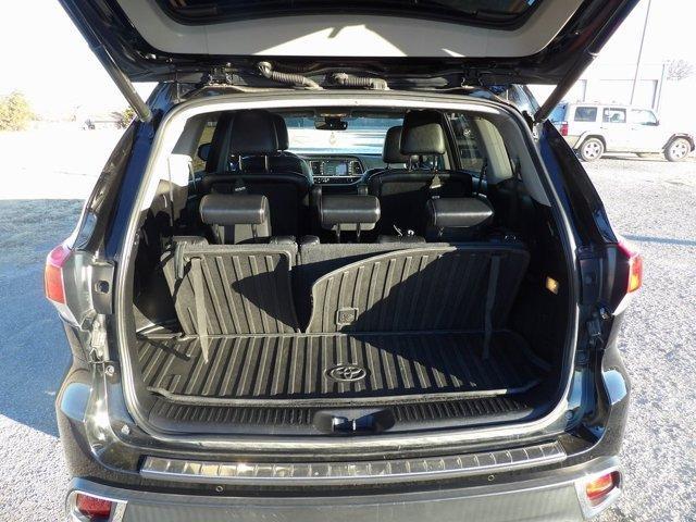 used 2017 Toyota Highlander car, priced at $19,221