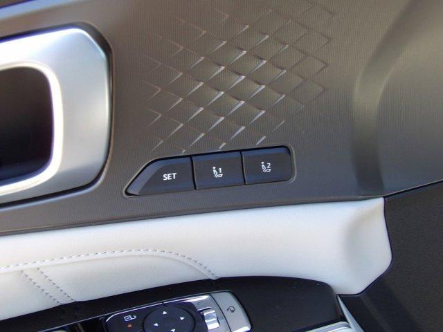 new 2026 Kia Sorento Hybrid car, priced at $45,301