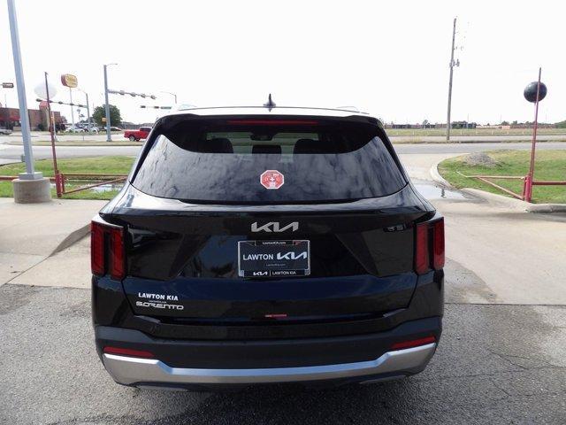 new 2026 Kia Sorento car, priced at $33,924