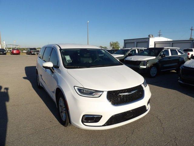 used 2023 Chrysler Pacifica car, priced at $22,881