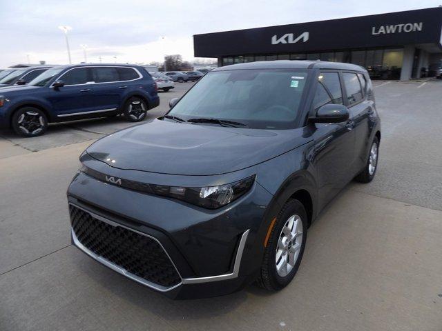 new 2025 Kia Soul car, priced at $20,749