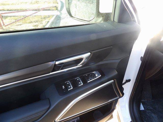 new 2025 Kia Telluride car, priced at $36,615