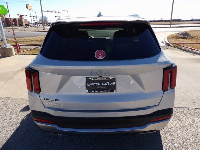 new 2026 Kia Sorento car, priced at $38,198