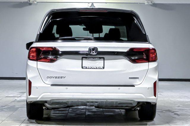 used 2025 Honda Odyssey car, priced at $41,888