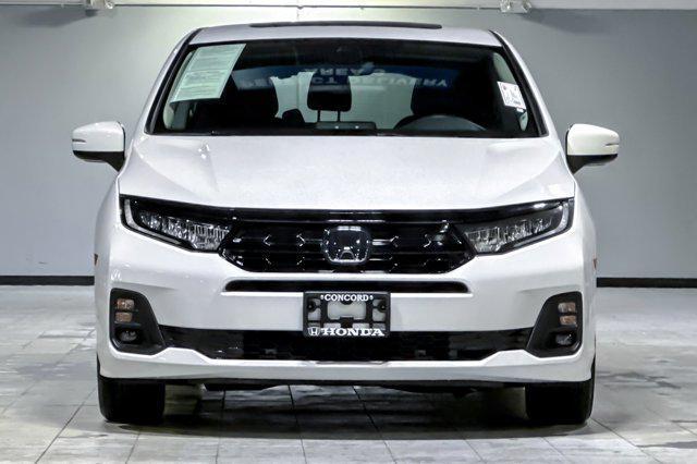 used 2025 Honda Odyssey car, priced at $41,888