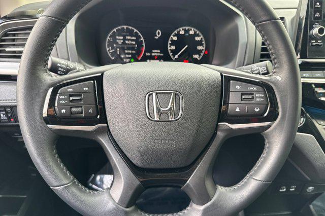 used 2025 Honda Odyssey car, priced at $41,888