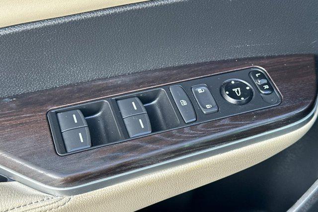 used 2019 Honda Clarity Plug-In Hybrid car, priced at $20,488