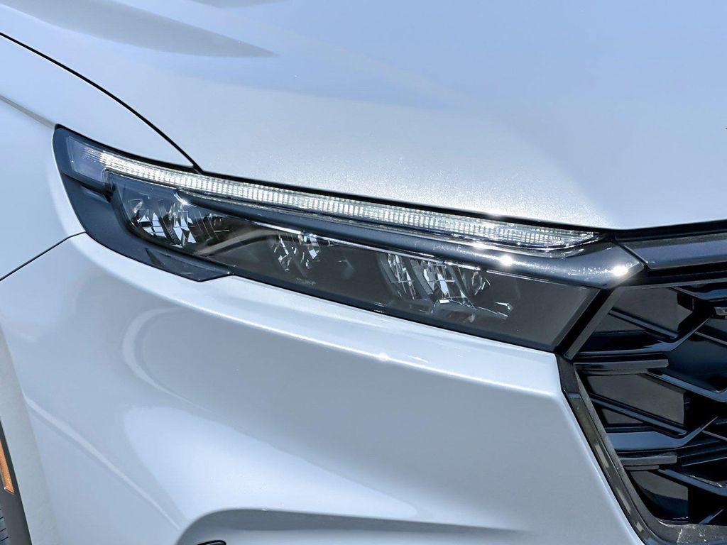 new 2026 Honda CR-V Hybrid car, priced at $37,120