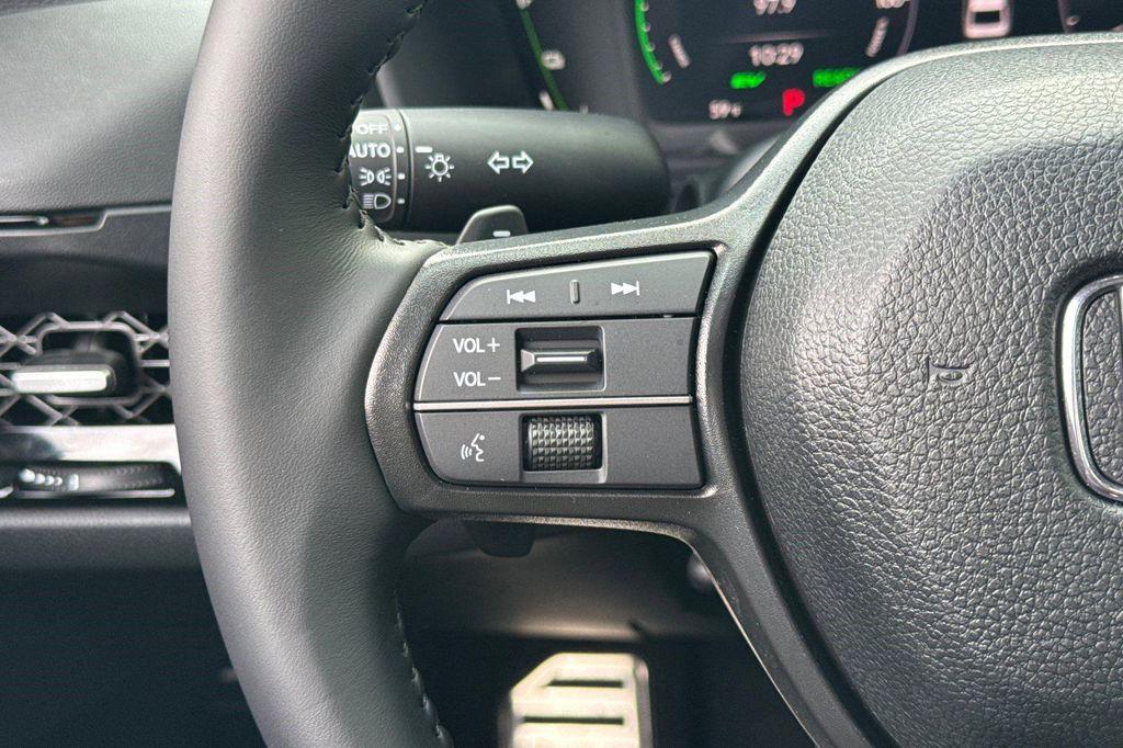 new 2026 Honda Accord Hybrid car, priced at $35,975