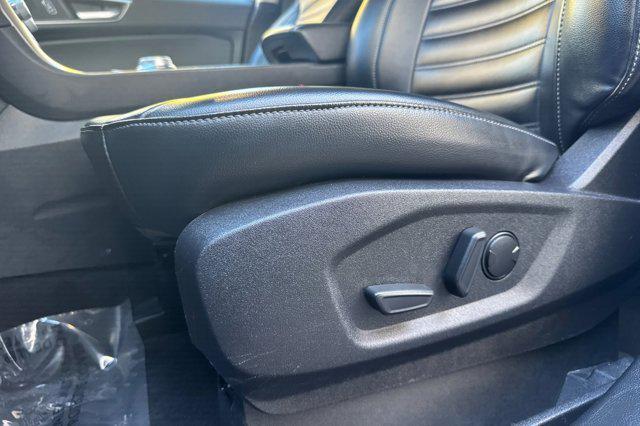 used 2022 Ford Edge car, priced at $17,386