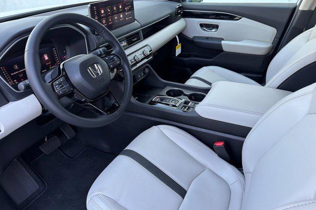 new 2026 Honda Pilot car, priced at $46,445