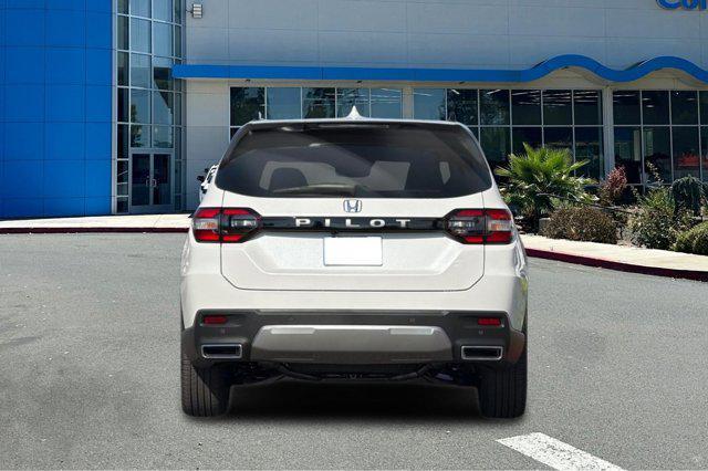 new 2026 Honda Pilot car, priced at $46,445