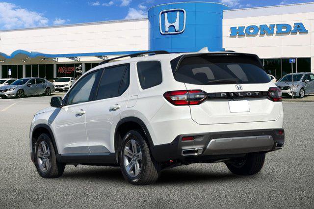 new 2026 Honda Pilot car, priced at $46,445