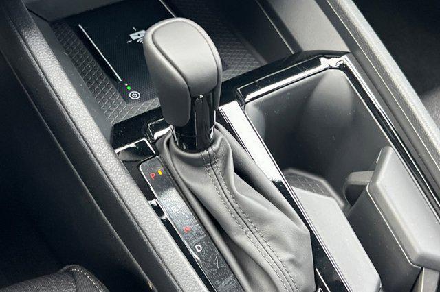 new 2026 Honda Accord Hybrid car, priced at $35,445