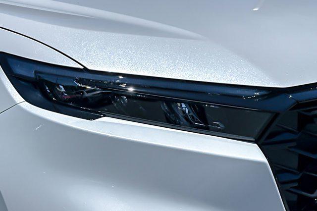 new 2026 Honda CR-V Hybrid car, priced at $43,201