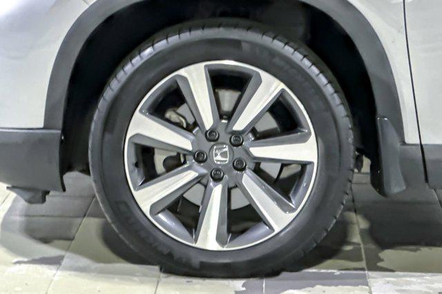 used 2025 Honda Pilot car, priced at $38,488