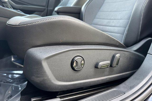 used 2025 Volkswagen Jetta car, priced at $21,999