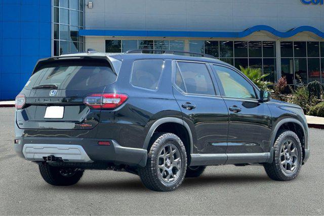 new 2025 Honda Pilot car, priced at $50,895