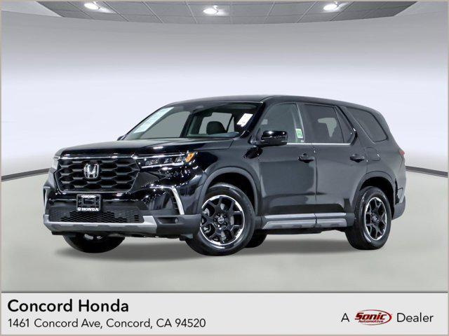used 2025 Honda Pilot car, priced at $40,084
