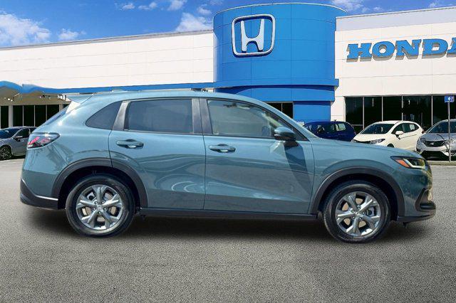new 2026 Honda HR-V car, priced at $28,405
