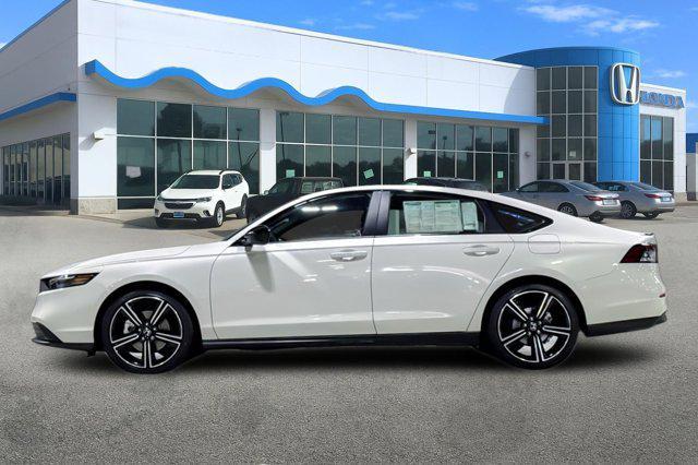 new 2026 Honda Accord Hybrid car, priced at $35,445
