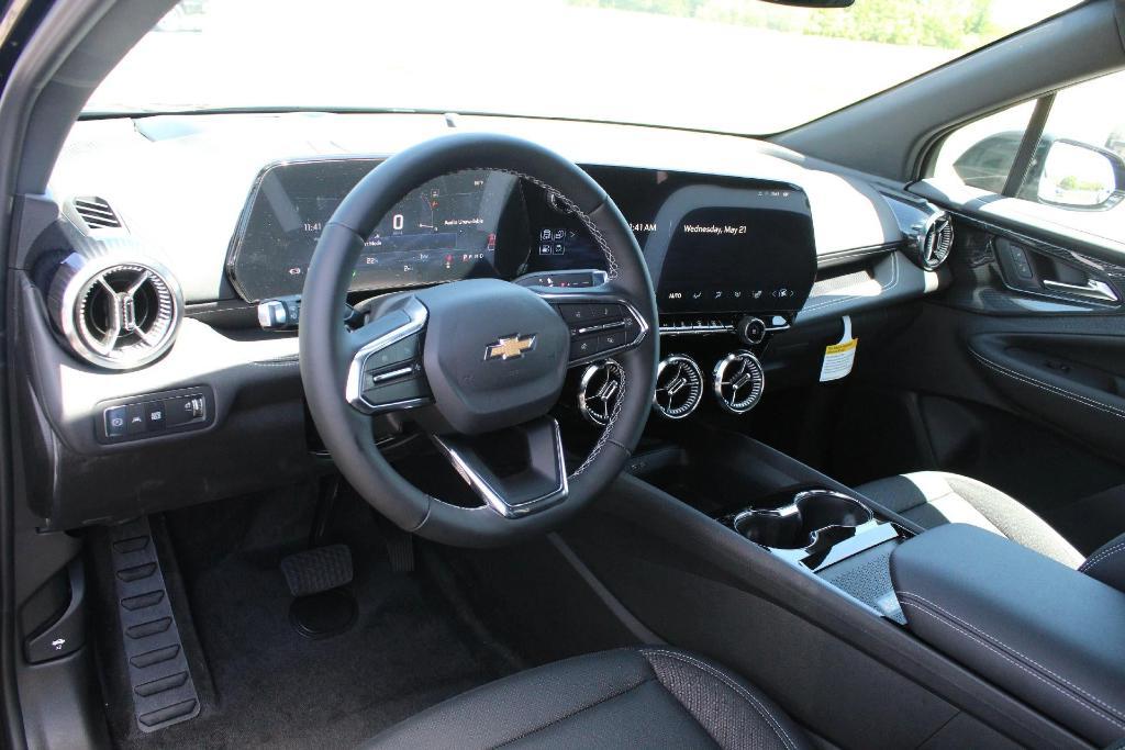 new 2025 Chevrolet Blazer EV car, priced at $40,290