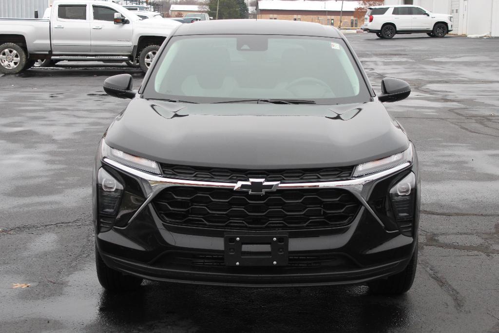 new 2026 Chevrolet Trax car, priced at $24,954